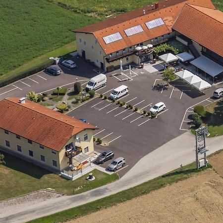 Pension Weinbauer Hofkirchen im Traunkreis Dış mekan fotoğraf